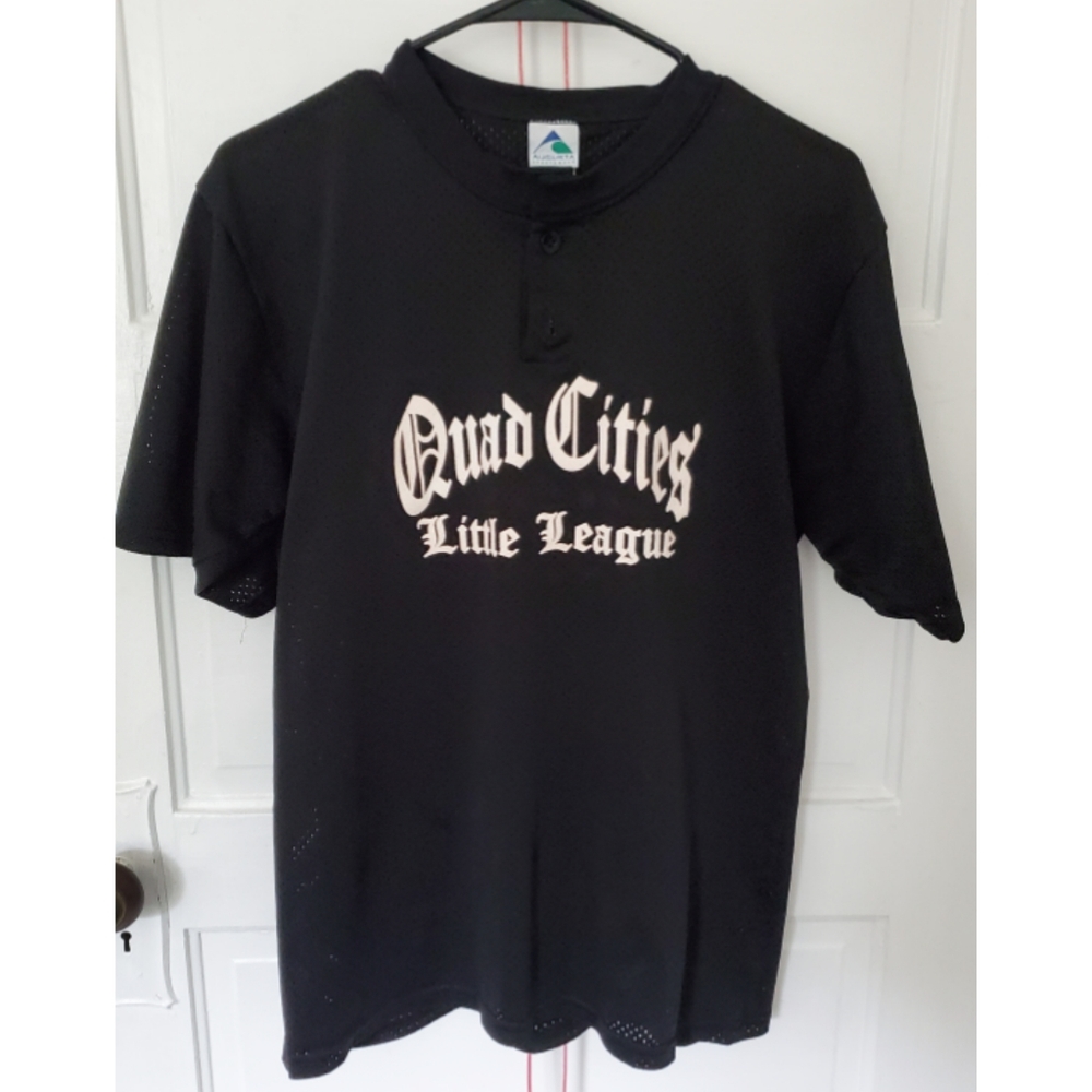 VintageQuad Cities Little League Shirt Medium